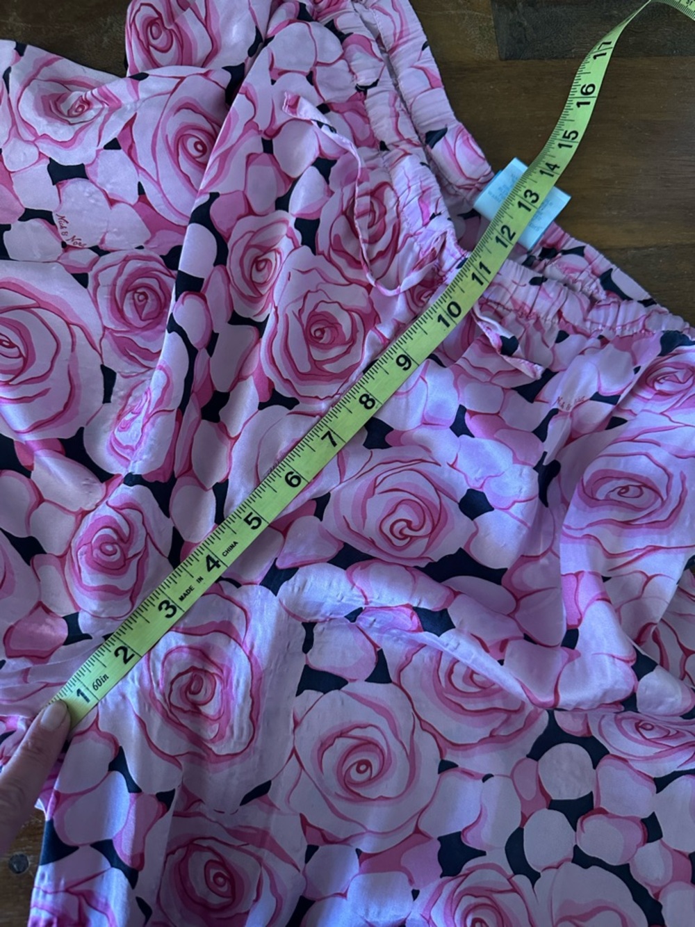 Nick & Nora Pink Rose Print 100% silk Pajama Set Floral Long Sleeve & Pants FLAW - Picture 7 of 15